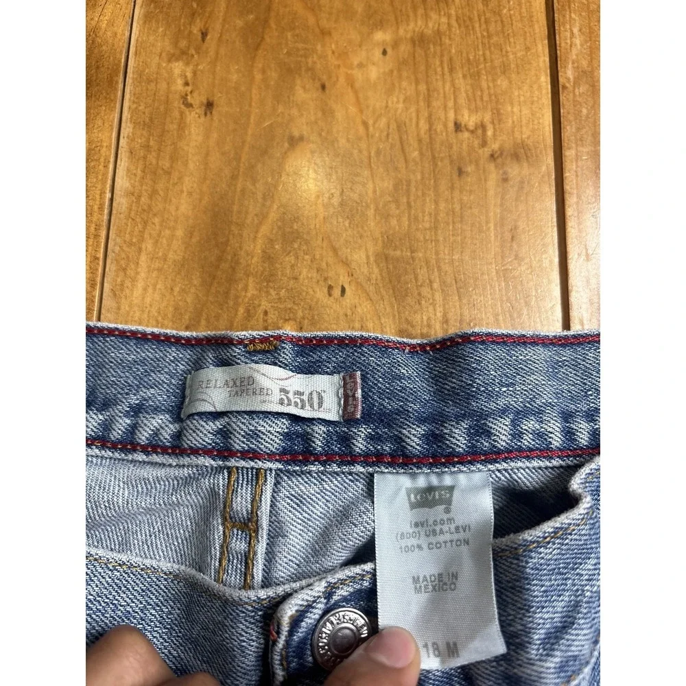 Levi's 550 Relaxed Tapered Fit Jeans Men's 38x30 Light Wash Blue Denim